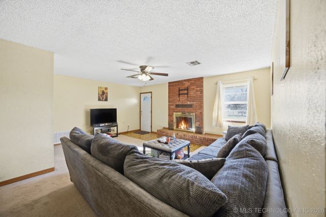 366 1000th, Wilburton, OK 74578