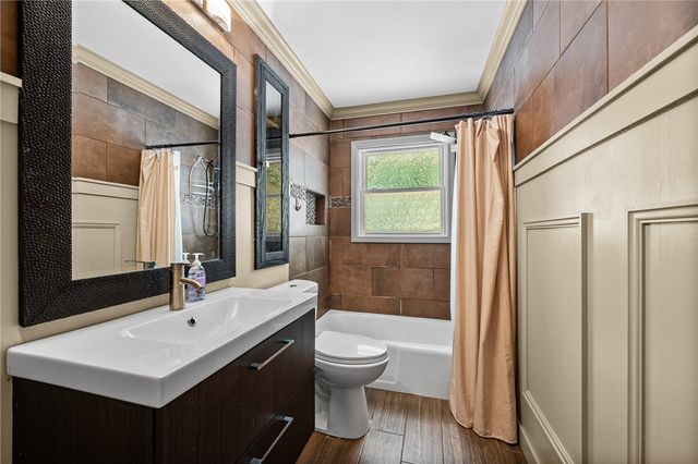 23 Weehawken Circle, Taylors, SC 29687