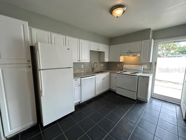 682 LESLIE COURT 682, Altamonte Springs, FL 32701