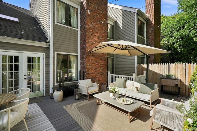 50 Pondview C, Rye, NY 10580