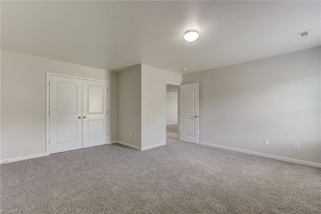 5955 Odenton Lane, Pfafftown, NC 27040