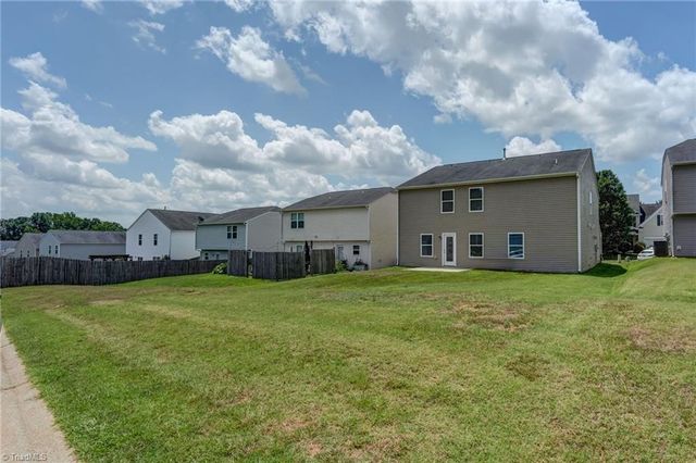 5955 Odenton Lane, Pfafftown, NC 27040