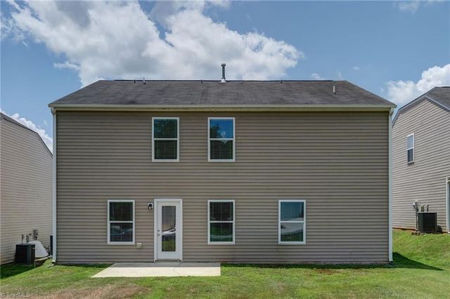 5955 Odenton Lane, Pfafftown, NC 27040