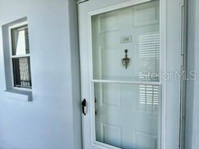 408 CERROMAR CIRCLE S 236, Venice, FL 34293