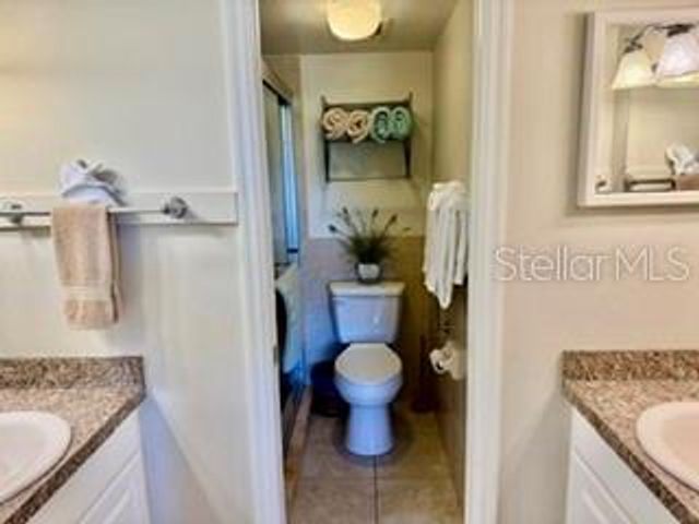 408 CERROMAR CIRCLE S 236, Venice, FL 34293