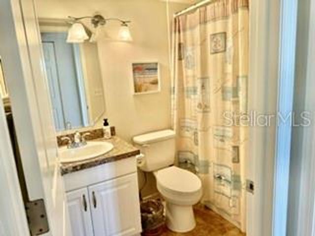 408 CERROMAR CIRCLE S 236, Venice, FL 34293