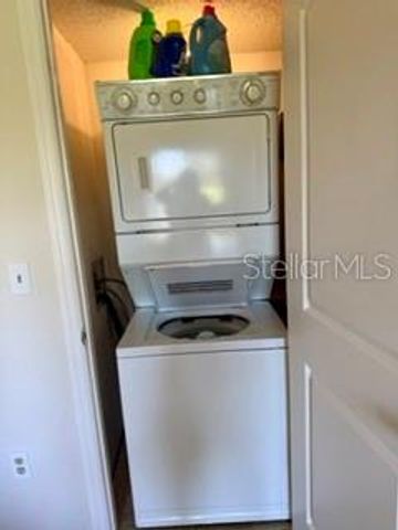 408 CERROMAR CIRCLE S 236, Venice, FL 34293