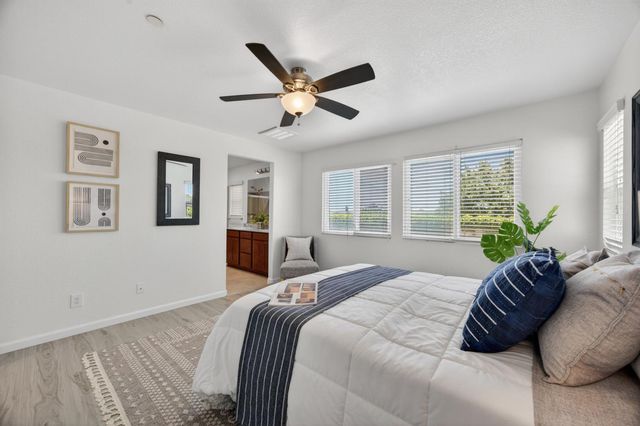 8308 Kossum Way, Elk Grove, CA 95624