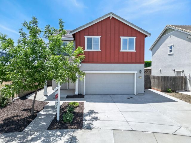 8308 Kossum Way, Elk Grove, CA 95624