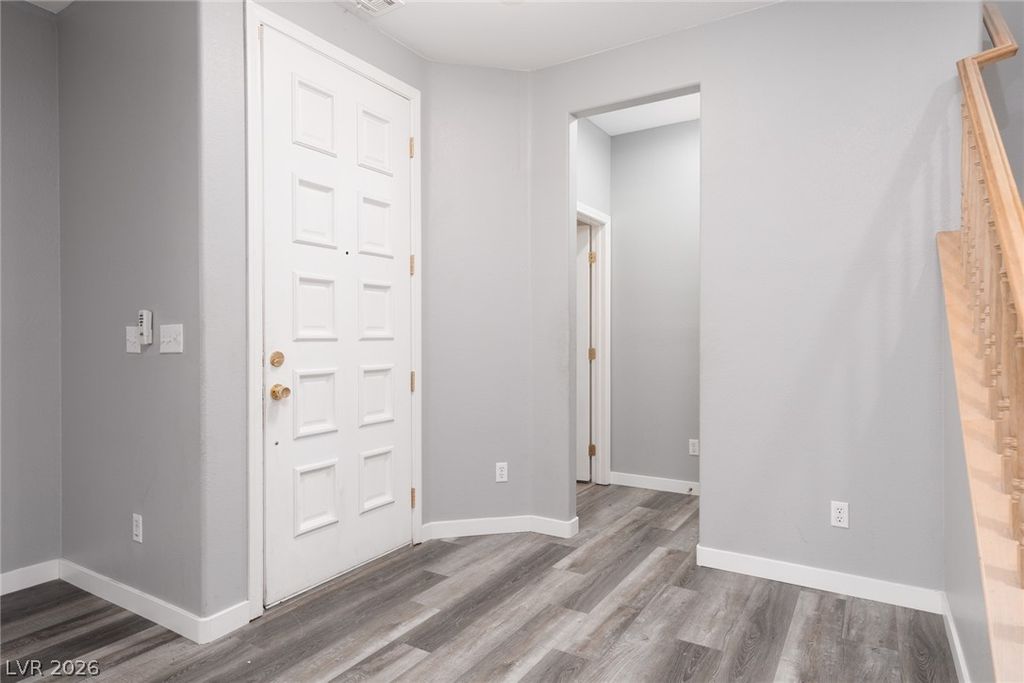 7945 Crimson Point Street, Las Vegas, NV 89149 — photo 2