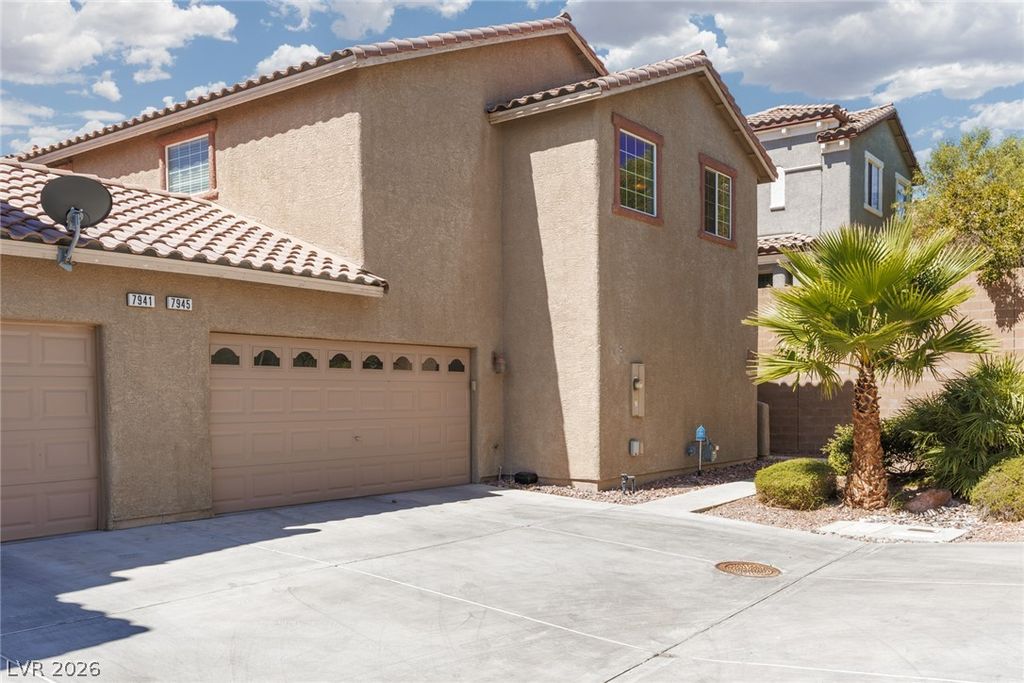 7945 Crimson Point Street, Las Vegas, NV 89149 — photo 3
