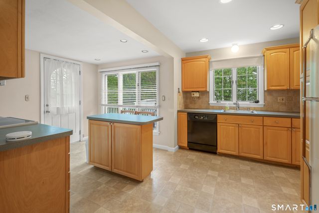433 Gaylord Drive, Waterbury, CT 06708