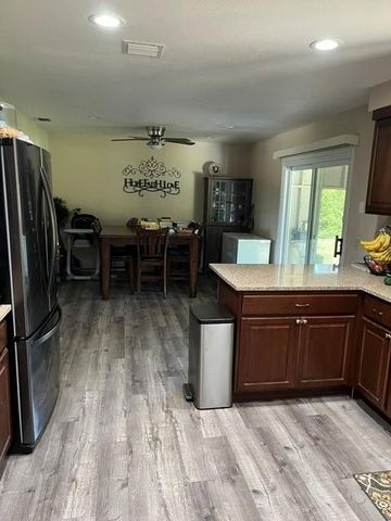 12671 Shorthorn Rd, Wilton, CA 95693