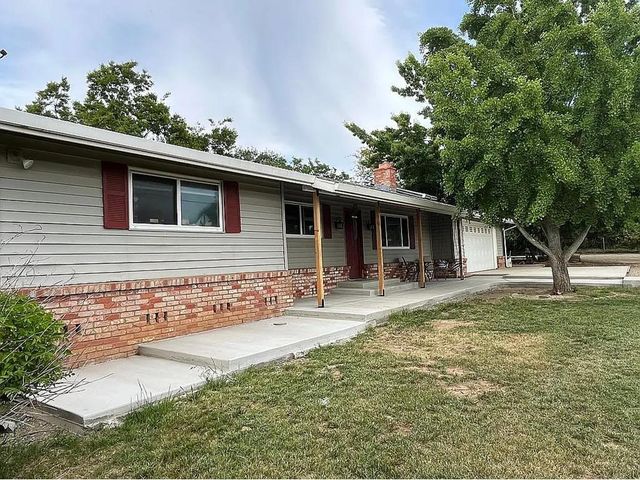 12671 Shorthorn Rd, Wilton, CA 95693