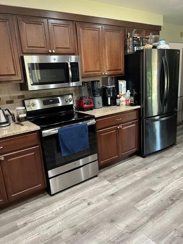 12671 Shorthorn Rd, Wilton, CA 95693