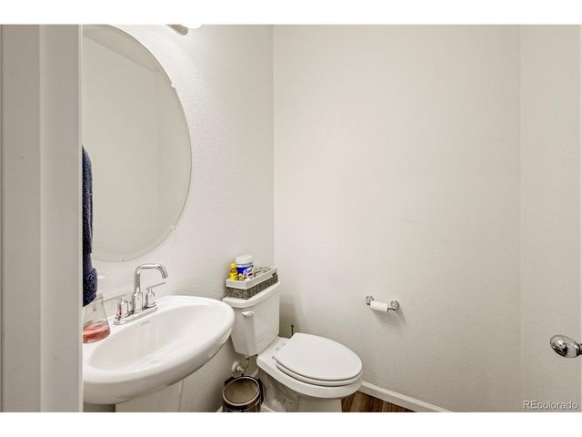 20941 E 60th Ave, Aurora, CO 80019