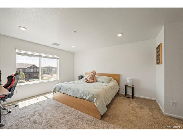 20941 E 60th Ave, Aurora, CO 80019
