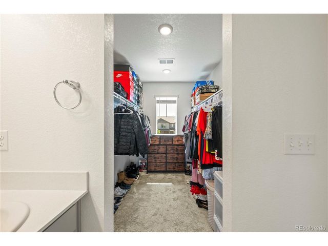 20941 E 60th Ave, Aurora, CO 80019