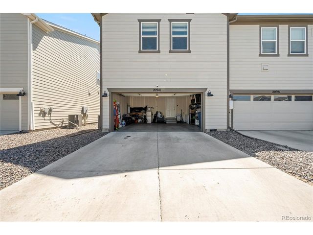 20941 E 60th Ave, Aurora, CO 80019