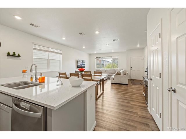20941 E 60th Ave, Aurora, CO 80019