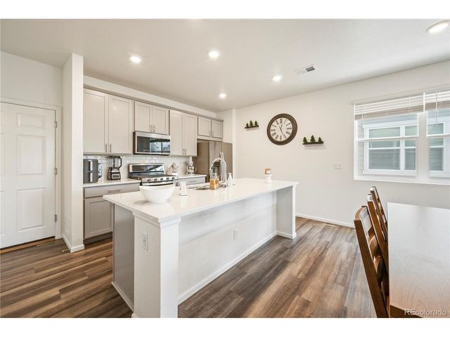 20941 E 60th Ave, Aurora, CO 80019