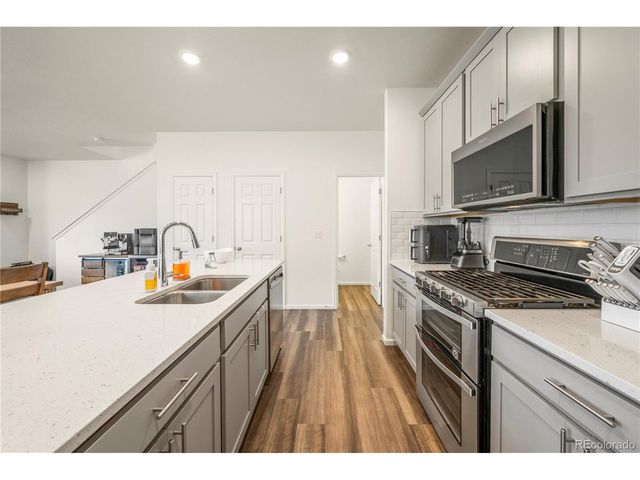 20941 E 60th Ave, Aurora, CO 80019