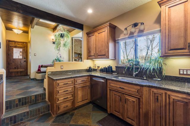 3305 Ocotillo Court NE, Albuquerque, NM 87111