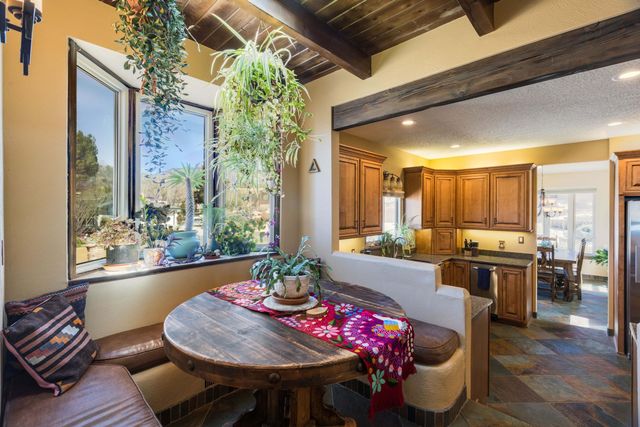 3305 Ocotillo Court NE, Albuquerque, NM 87111