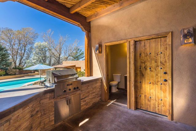 3305 Ocotillo Court NE, Albuquerque, NM 87111