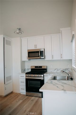 21004 Henrietta C, Torrance, CA 90503