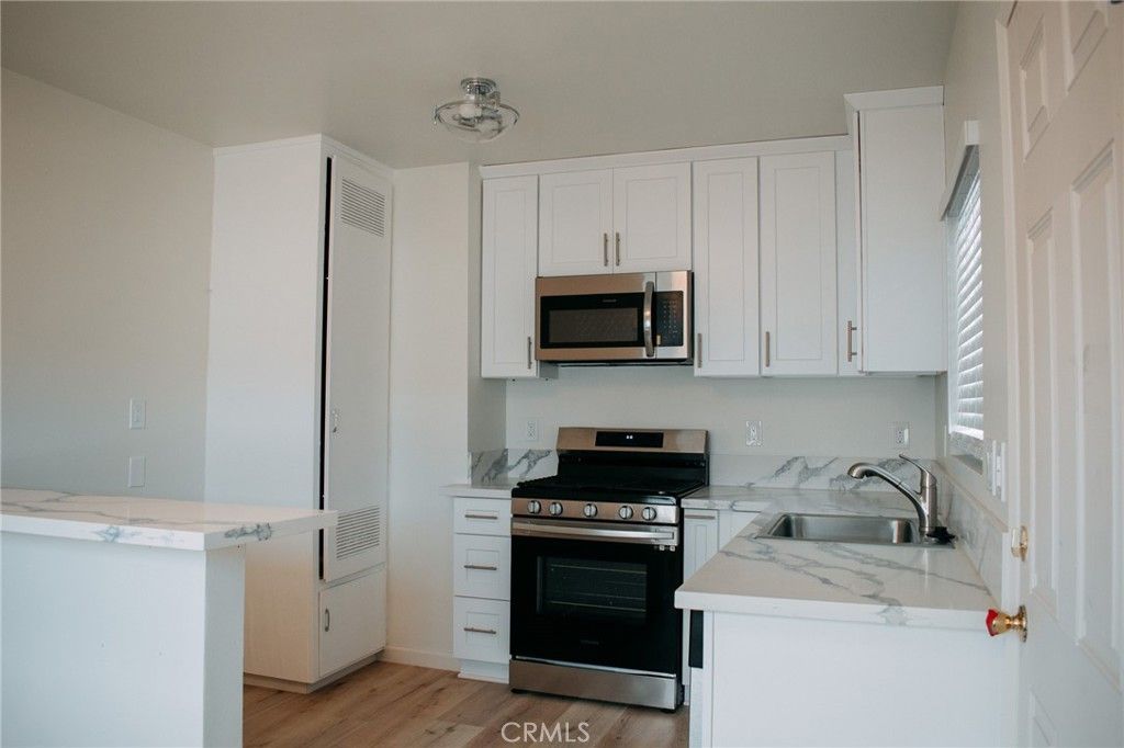 21004 Henrietta C, Torrance, CA 90503