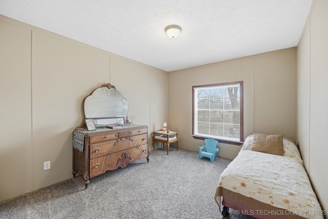 575 N Elm Street, Jennings, OK 74038