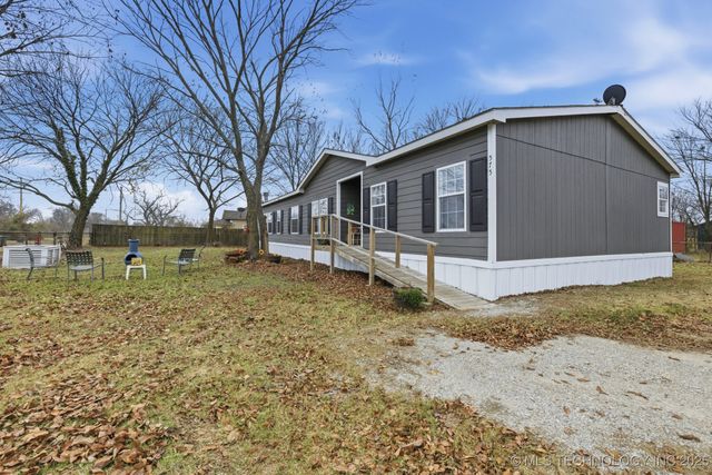 575 N Elm Street, Jennings, OK 74038