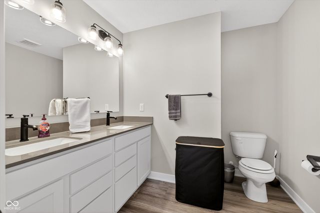 7107 Pate Hollow Drive, Brownsburg, IN 46112