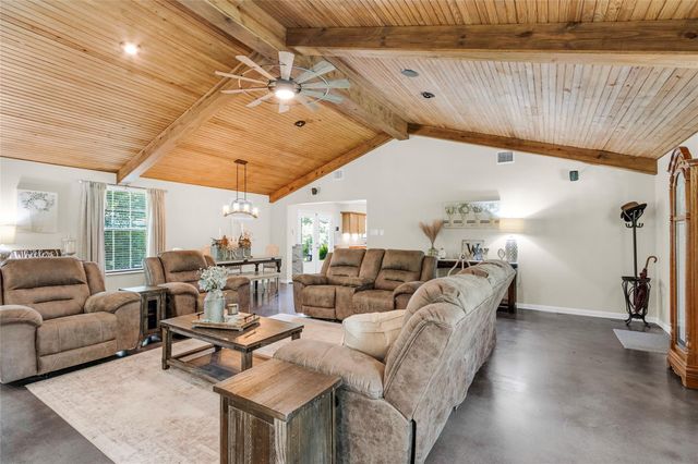 17323 Rabon Chapel Road, Montgomery, TX 77316
