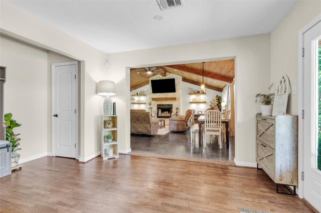 17323 Rabon Chapel Road, Montgomery, TX 77316