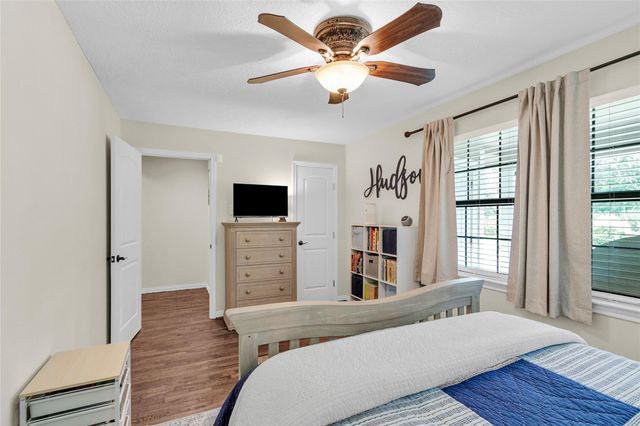 17323 Rabon Chapel Road, Montgomery, TX 77316