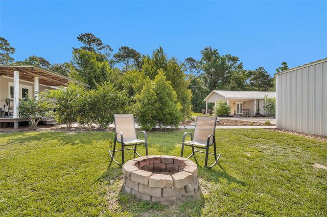 17323 Rabon Chapel Road, Montgomery, TX 77316
