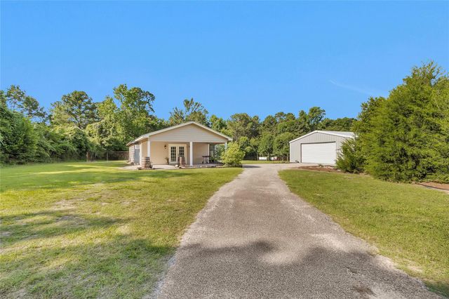 17323 Rabon Chapel Road, Montgomery, TX 77316