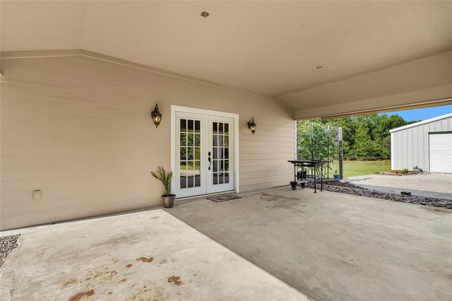 17323 Rabon Chapel Road, Montgomery, TX 77316