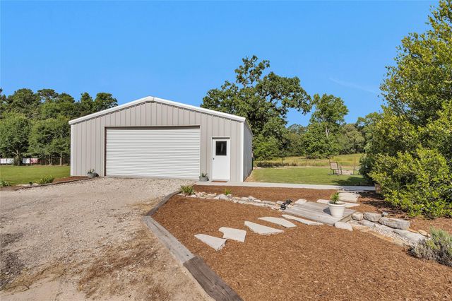 17323 Rabon Chapel Road, Montgomery, TX 77316