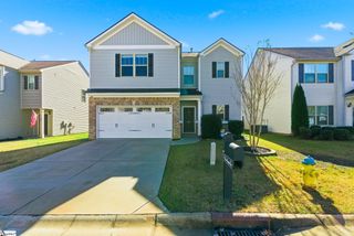 405 Kindletree Way, Simpsonville, SC 29680