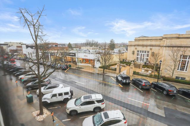343 Greenwich Avenue 2nd Floor, Greenwich, CT 06830