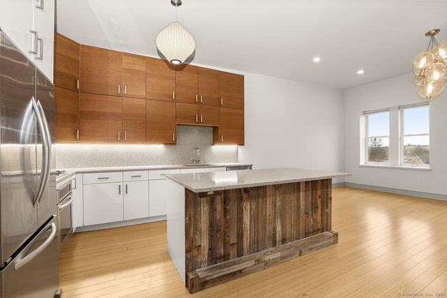 343 Greenwich Avenue 2nd Floor, Greenwich, CT 06830