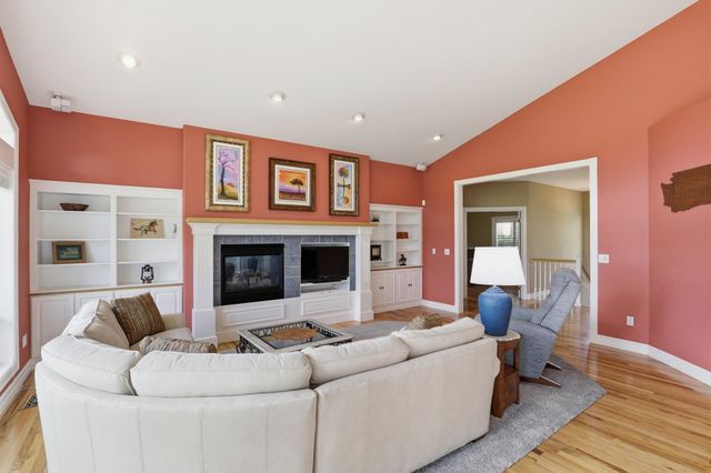 6909 W Ridgeway Dr, Deer Park, WA 99006