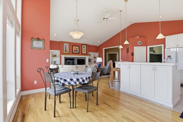 6909 W Ridgeway Dr, Deer Park, WA 99006