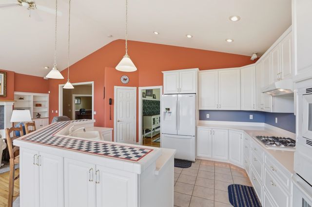 6909 W Ridgeway Dr, Deer Park, WA 99006
