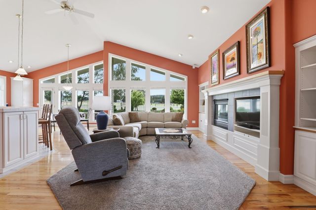 6909 W Ridgeway Dr, Deer Park, WA 99006