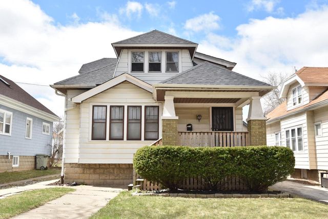 2953 N 56th STREET, Milwaukee, WI 53210