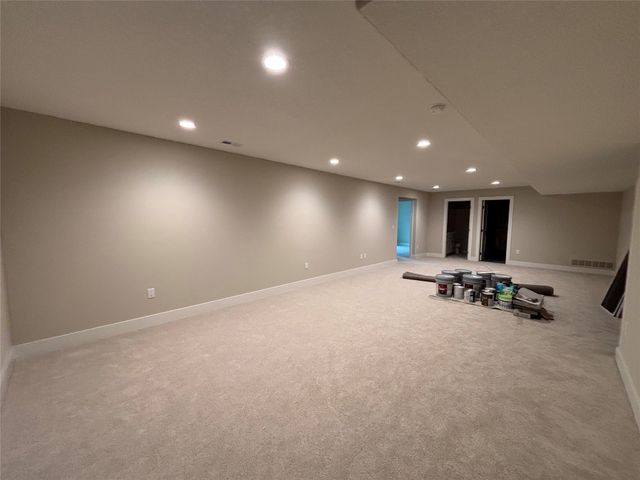 1216 SW 18th Court, Grimes, IA 50111